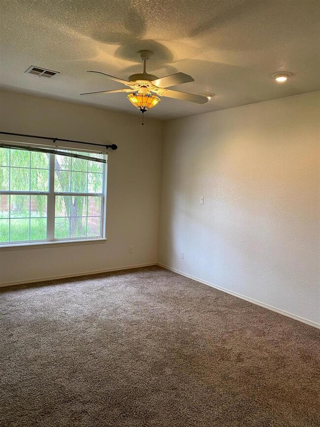 1054 San Miguel, Alamogordo, NM 88310 - photo 7