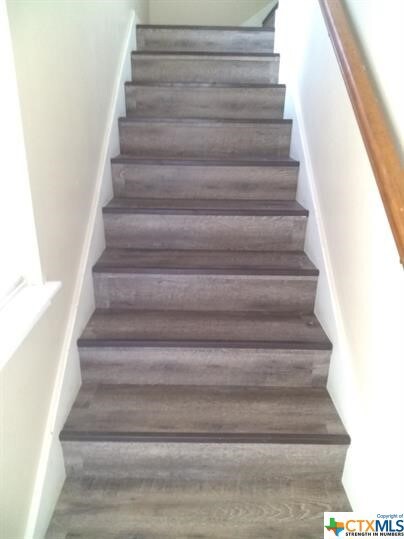 1225 Clyde St unit 1225, San Marcos, TX 78666 - photo 4