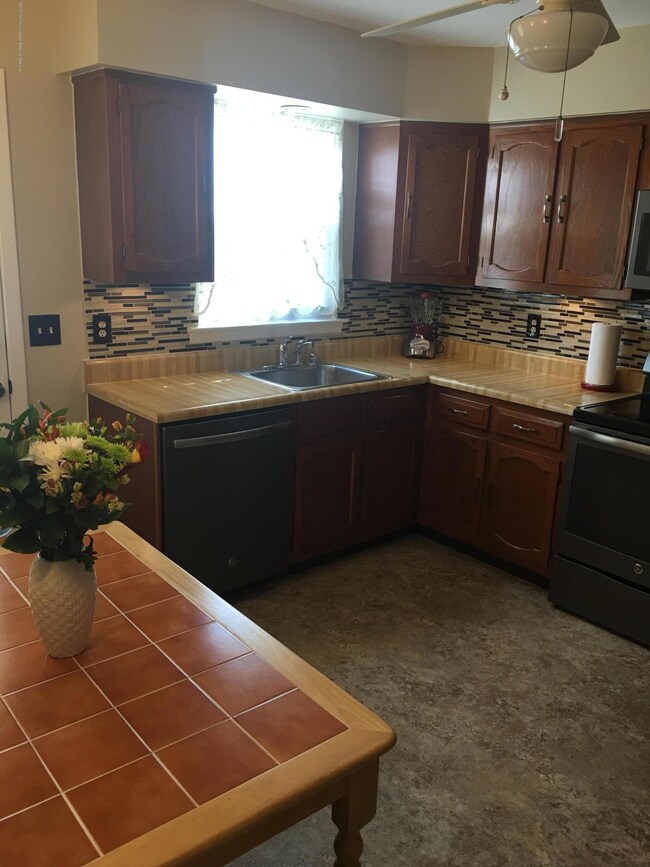 21A Birchwood Dr, Whiting, NJ 08759 - photo 5