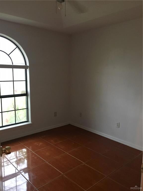 601 El Jardin, Weslaco, TX 78596 - photo 7