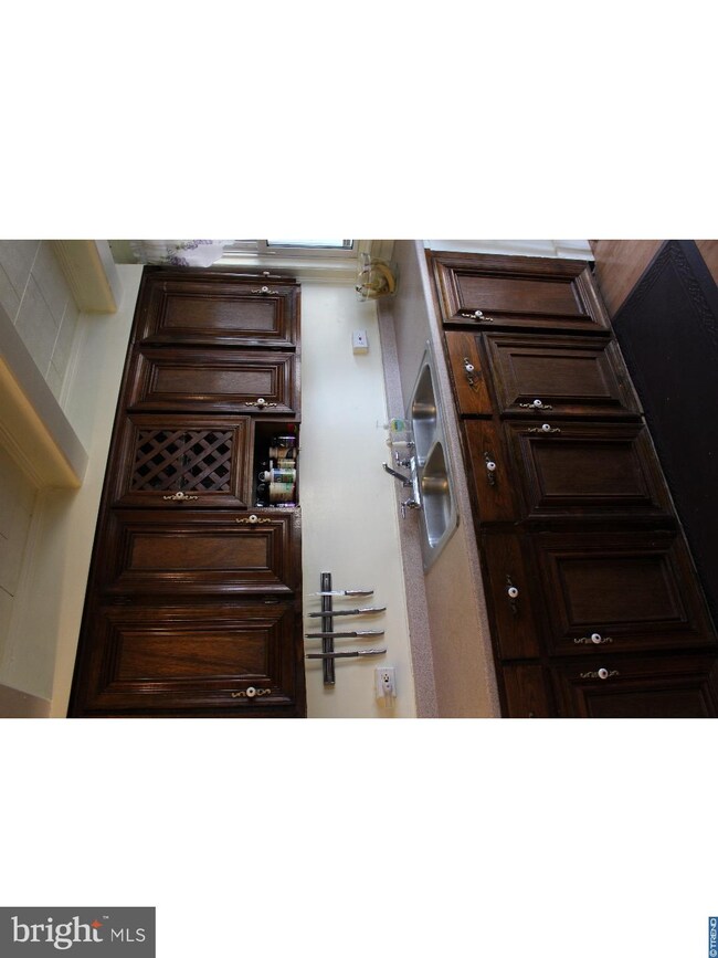 2983 Tuckahoe Rd, Camden, NJ 08104 - photo 5