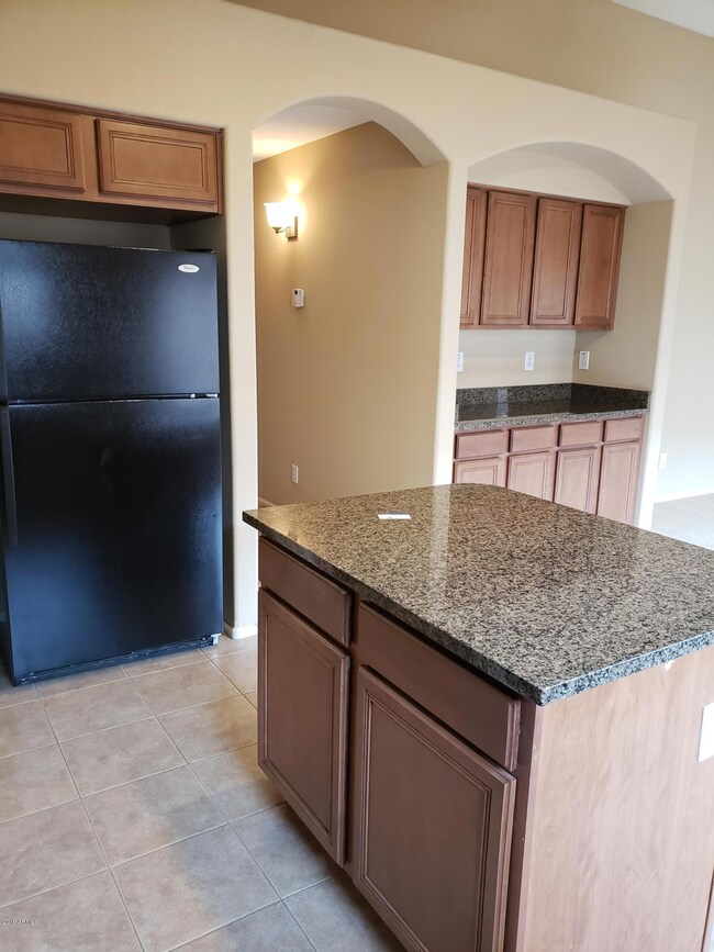 Granite Island & Bar Area
