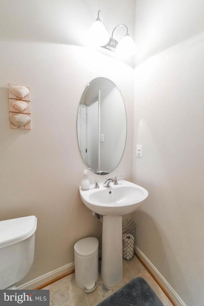 44508 Gray Wolf St, California, MD 20619 - photo 5