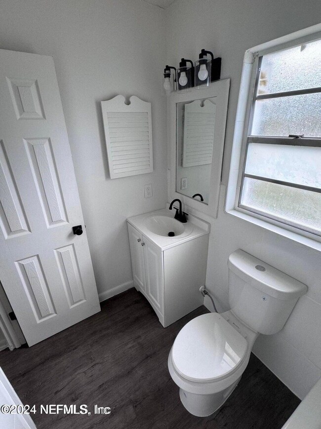 1515 Pullen Rd unit 2, Jacksonville, FL 32216 - photo 5