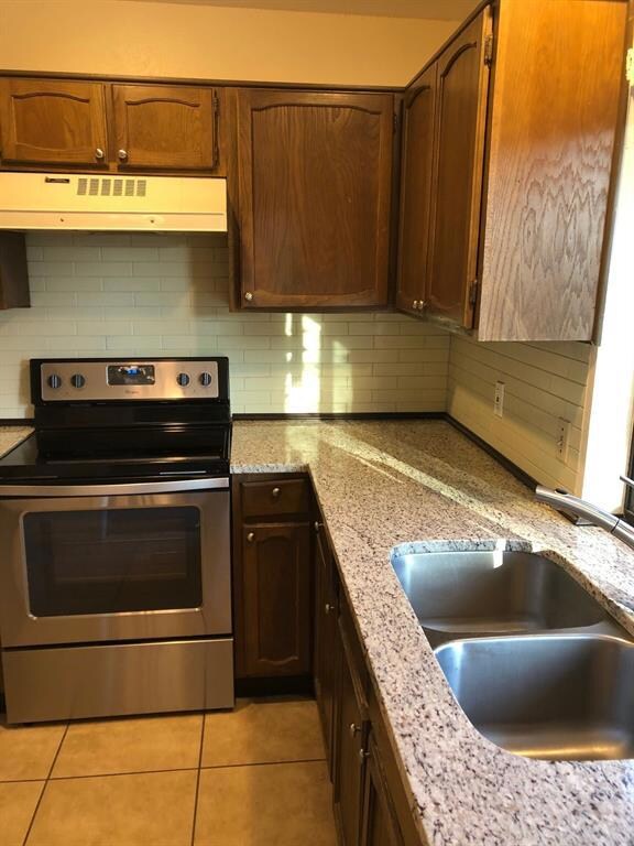 2124 Loma Verde Dr, Bedford, TX 76021 - photo 5