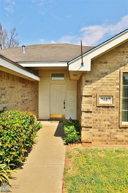 7617 Ruby Esther Cir, Abilene, TX 79606 - photo 3