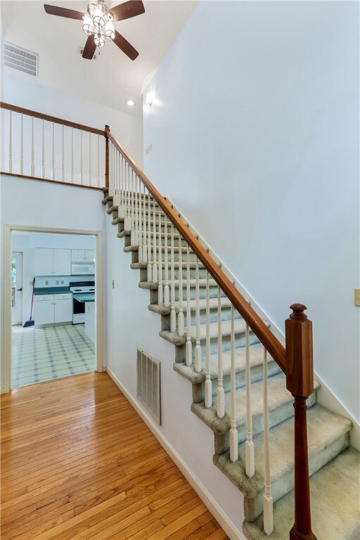 131 Kare Fre Blvd, West Union, SC 29696 - photo 4