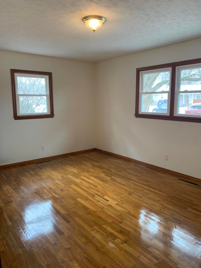 Front bedroom