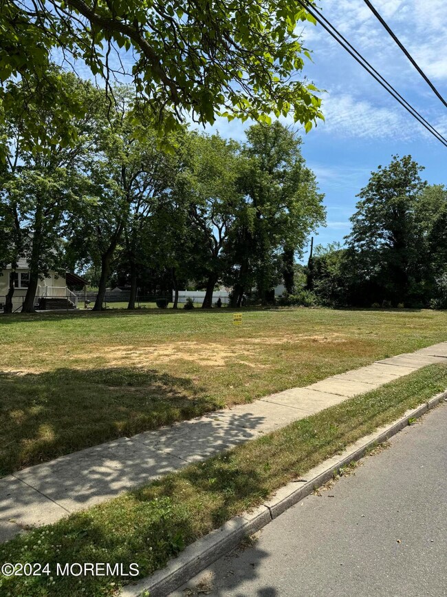 172 Chelton Ave, Long Branch, NJ 07740 - photo 5