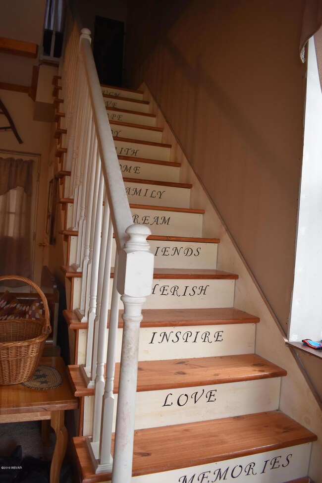 207 N Main St, Muncy, PA 17756 - photo 6