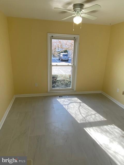 10250 Arizona Cir, Bethesda, MD 20817 - photo 3