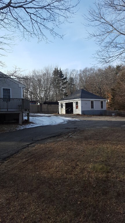 27 Braley Ln, Plymouth, MA 02360 - photo 2