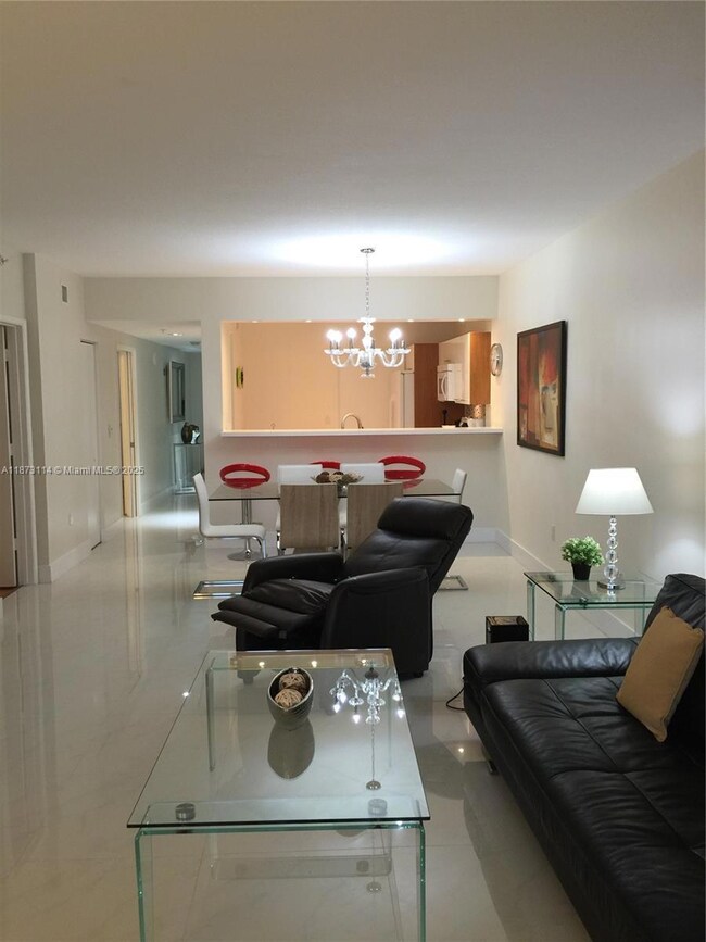 18100 N Bay Rd unit 809, Sunny Isles Beach, FL 33160 - photo 6