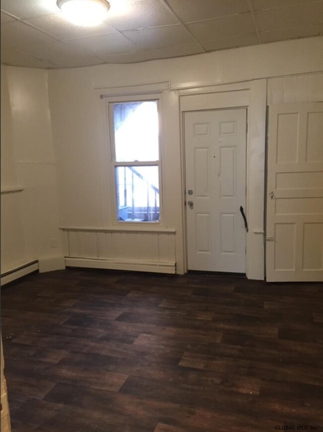 3 Sherman St, Albany, NY 12210 - photo 3
