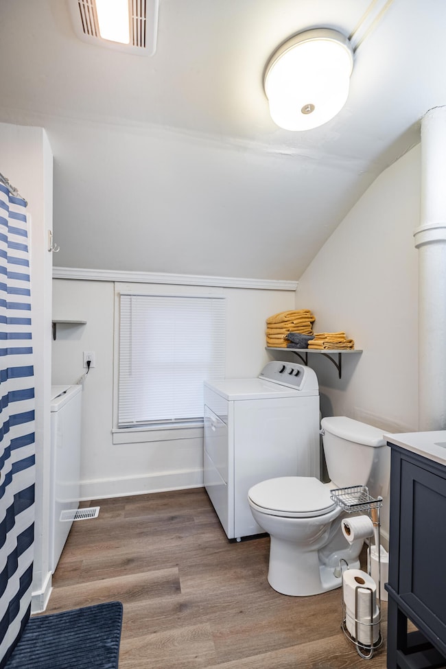 1406 6th St S, La Crosse, WI 54601 - photo 7