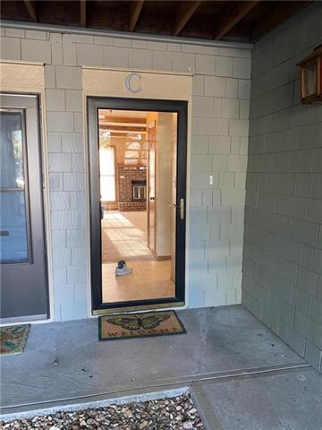 Front Door Entry to Unit C