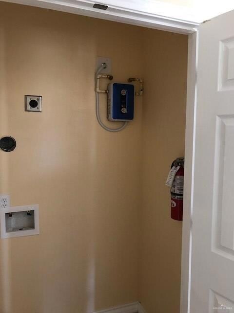 1302 Quitaca Dr, Edinburg, TX 78541 - photo 6