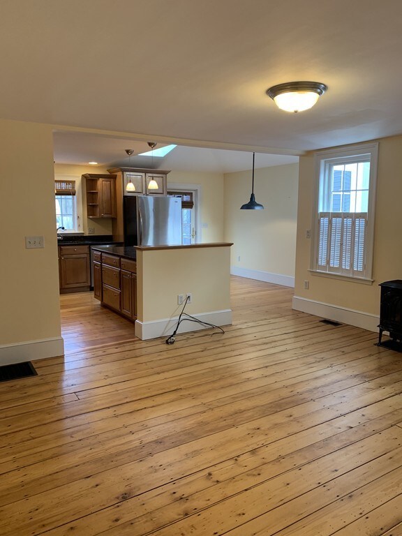 49 Prospect St unit 1, Newburyport, MA 01950 - photo 2