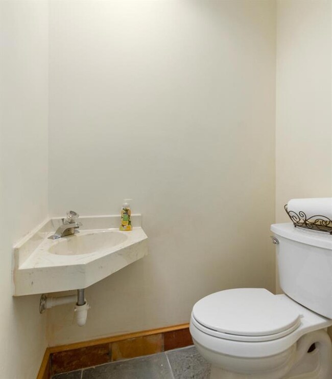 9802 Boca Gardens Cir N unit D, Boca Raton, FL 33496 - photo 3