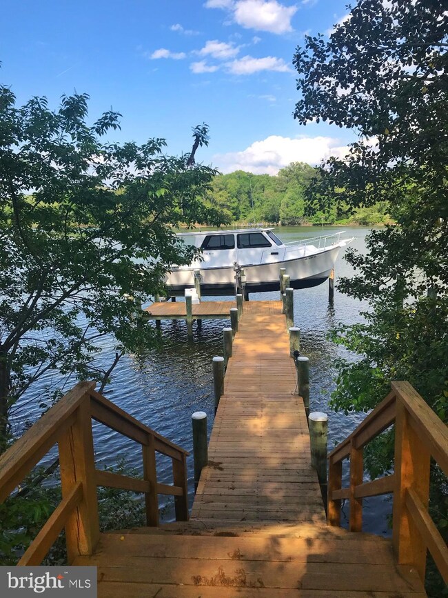 40111 Army Way, Leonardtown, MD 20650 - photo 6