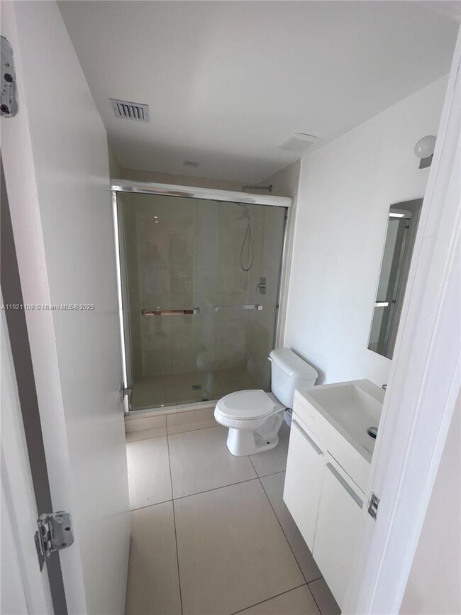 829 SW 18th Ave unit 309, Miami, FL 33135 - photo 6