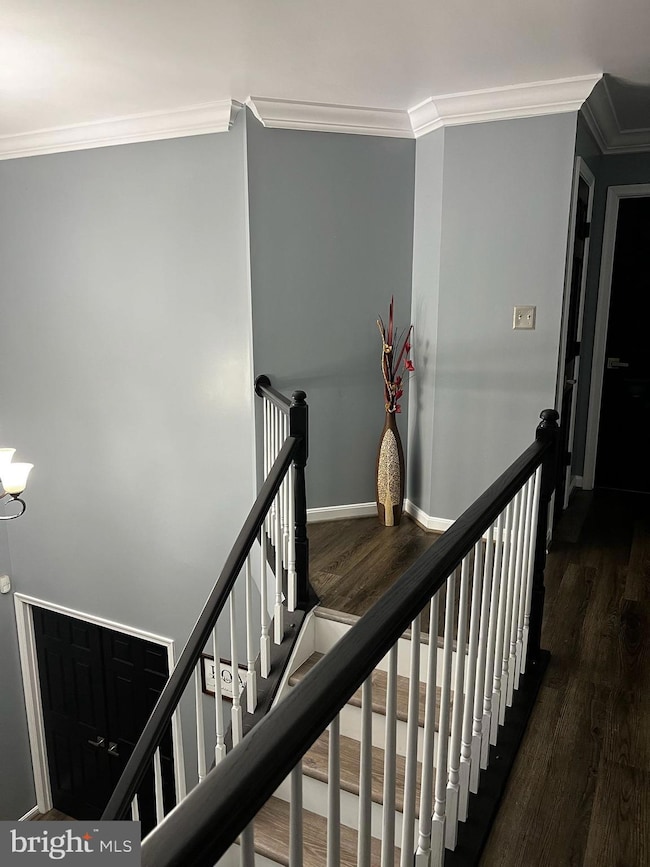 6421 Colonial Village Loop, Manassas, VA 20112 - photo 5