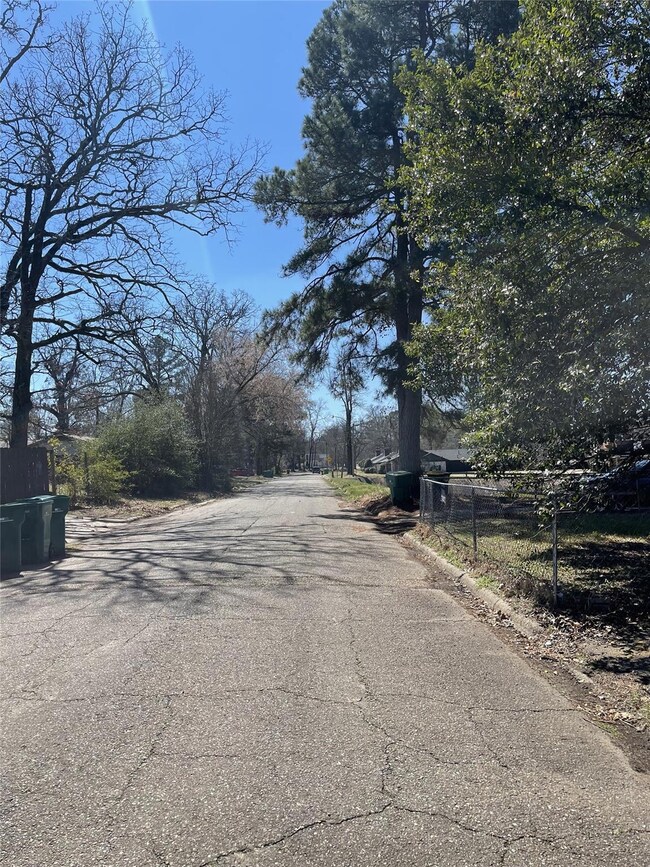 3723 Hazel St, Texarkana, TX 75503 - photo 3