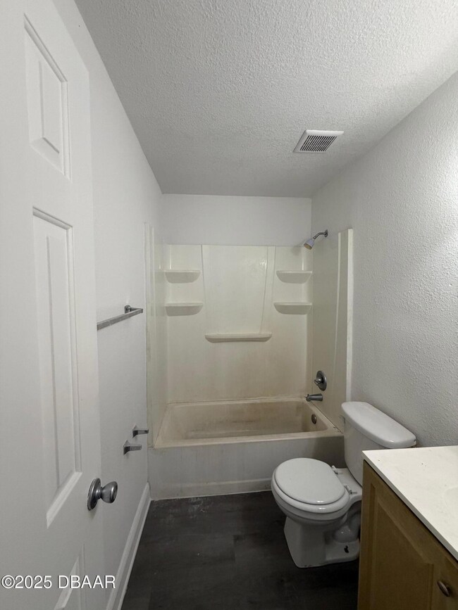 612 George W Engram Blvd unit 3, Daytona Beach, FL 32114 - photo 4