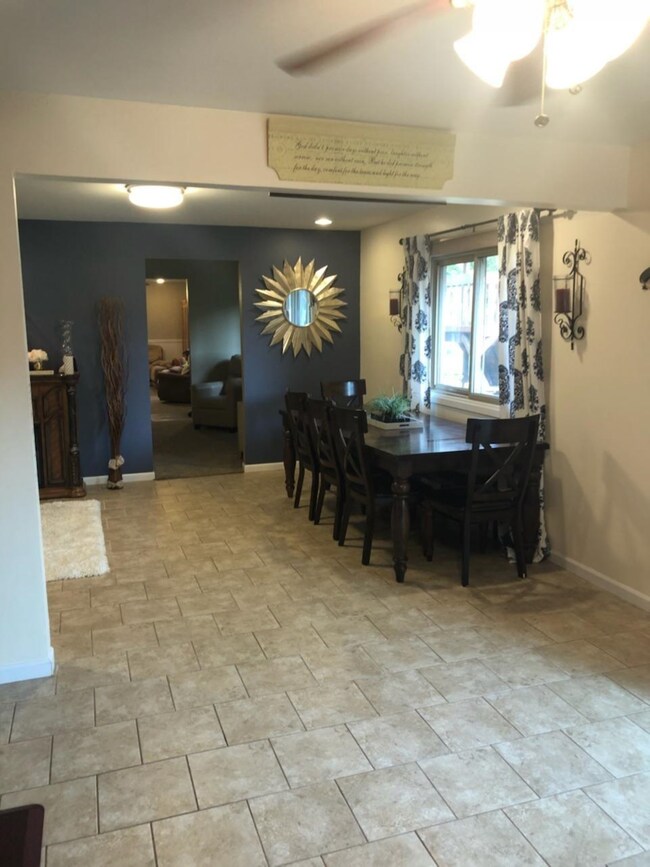 9712 Pierce St, Crown Point, IN 46307 - photo 7