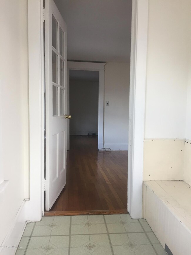 147 Washington St unit 2, Long Branch, NJ 07740 - photo 3