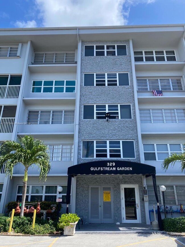 329 SE 3rd St unit 302S, Hallandale Beach, FL 33009 - photo 3