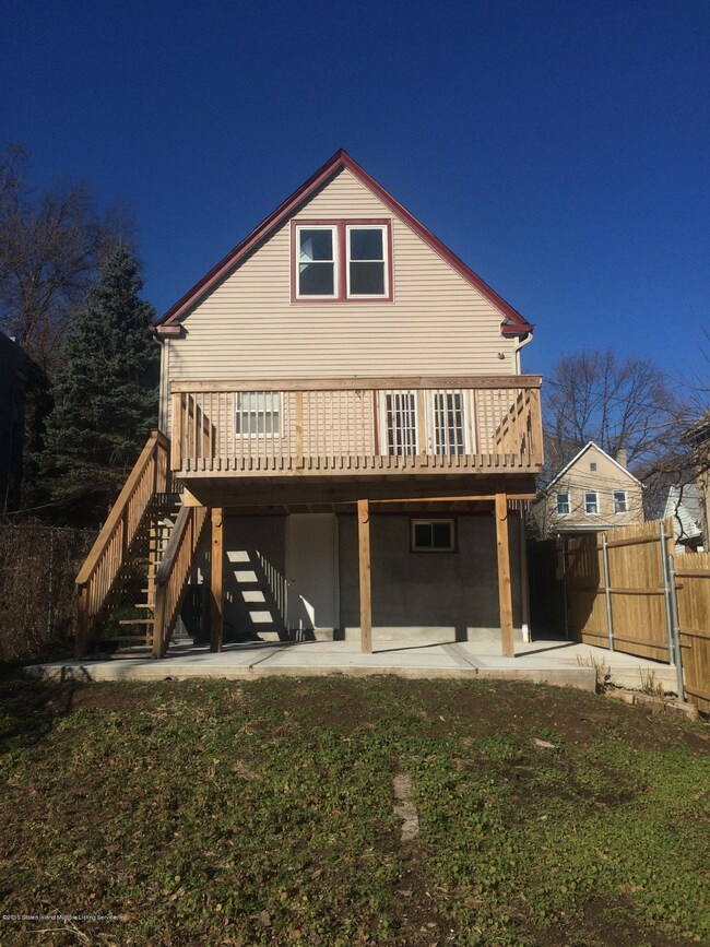 20 Van Tuyl St, Staten Island, NY 10301 - photo 2