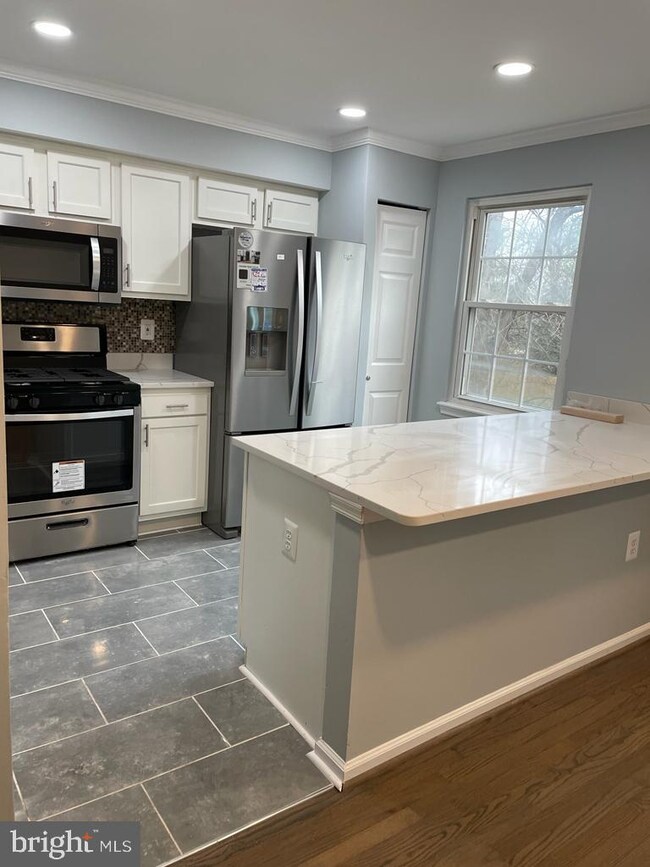 408 Shannon Ct, Frederick, MD 21701 - photo 7