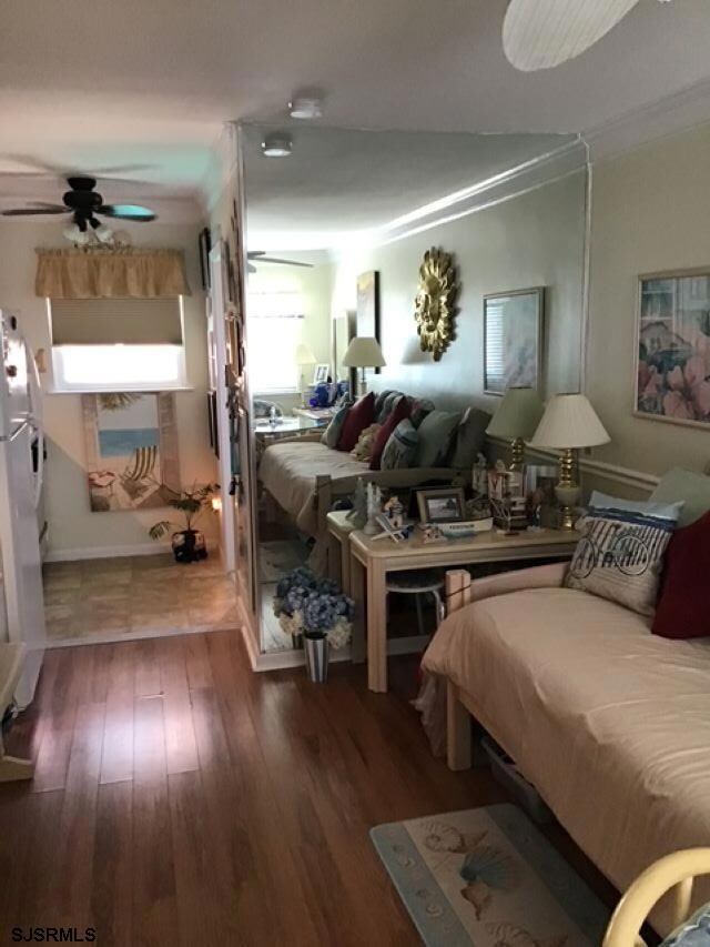 111 S Dudley Ave unit 214, Ventnor City, NJ 08406 - photo 2