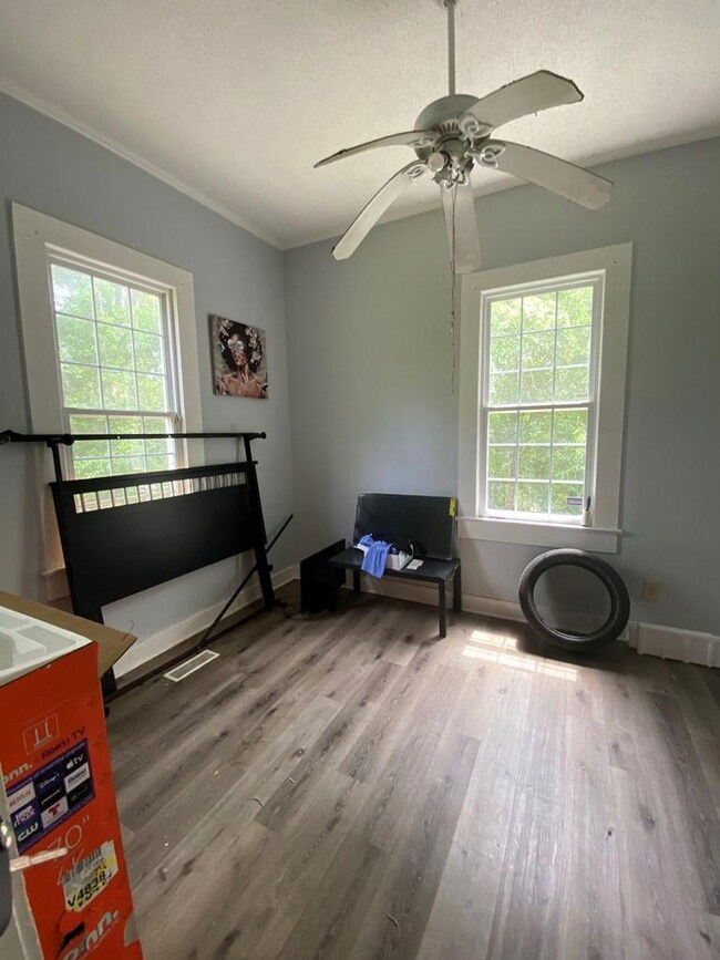 173 N Scott St, Camilla, GA 31730 - photo 5