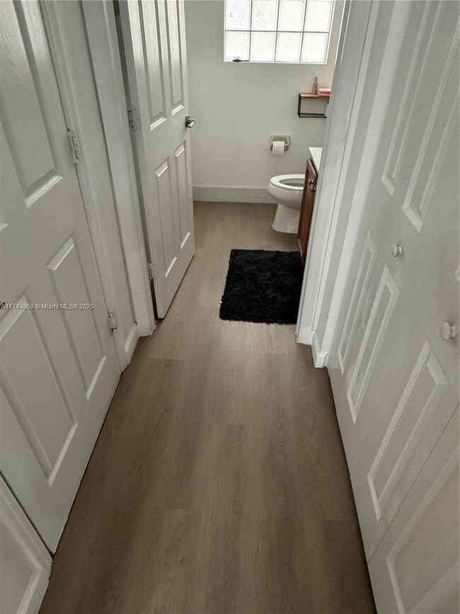 11277 NW 44th Terrace, Doral, FL 33178 - photo 6