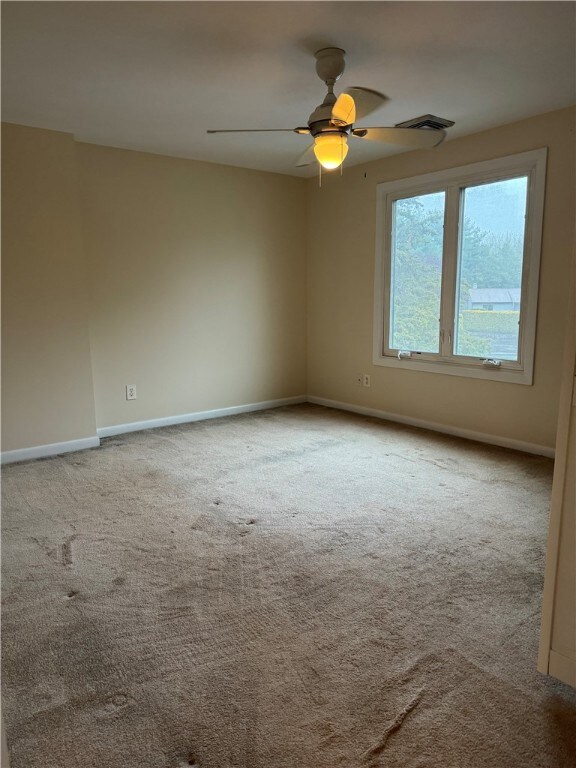 72 Kristee Cir, West Warwick, RI 02893 - photo 7