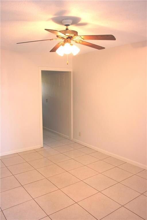 2230 Douglas St, Hollywood, FL 33020 - photo 6