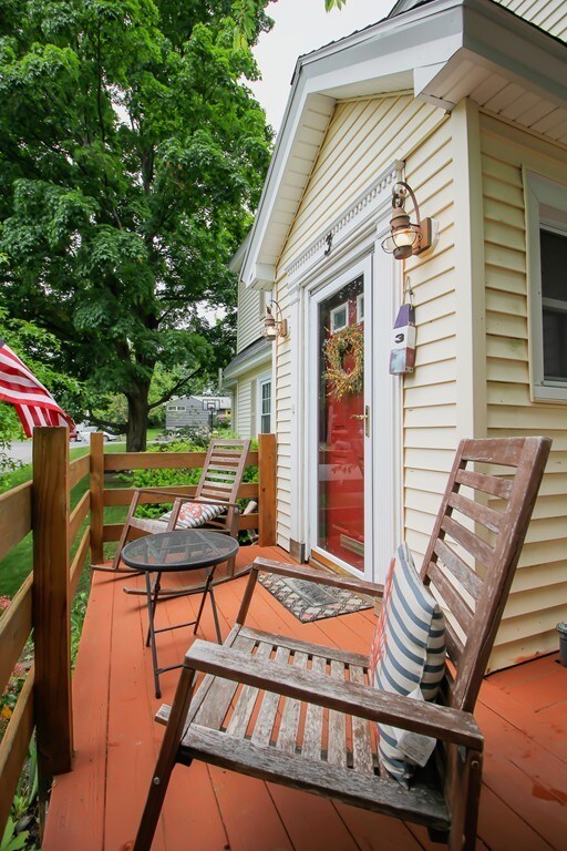 3 Cataumet St, Worcester, MA 01606 - photo 2