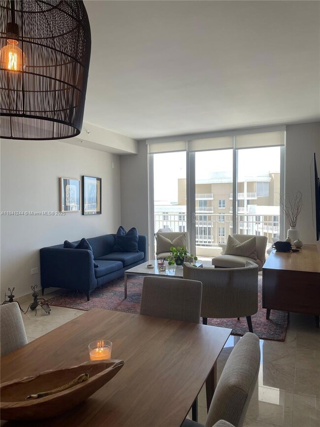 Courts Brickell Key unit 2705, Miami, FL 33131 - photo 5