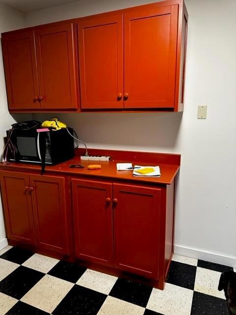 1196 Tee Ct, Allentown, PA 18106 - photo 3