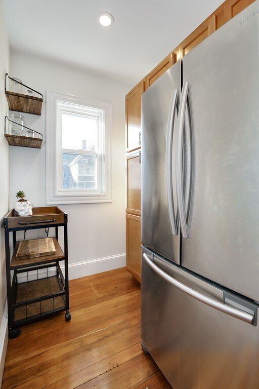 76 Hudson St unit 2, Somerville, MA 02143 - photo 3