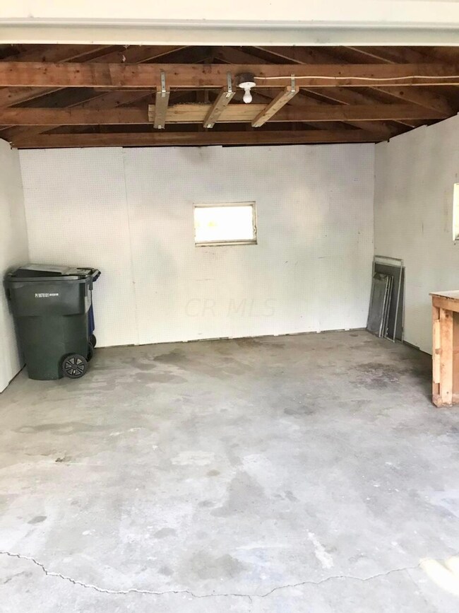 1715 Rivermont Rd, Columbus, OH 43223 - photo 5