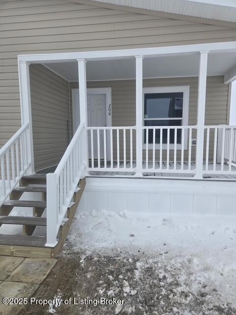 206 2nd St SE, Belfield, ND 58622 - photo 3