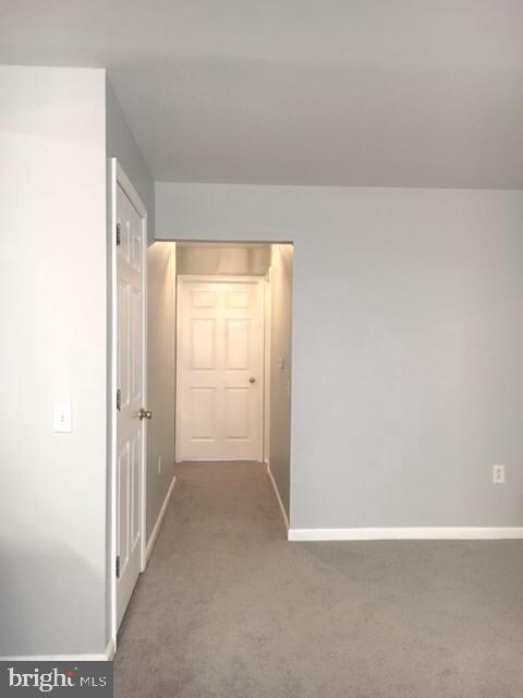 1121 Huntmaster Terrace NE unit 102, Leesburg, VA 20176 - photo 3