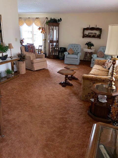 Living Room<|><|>