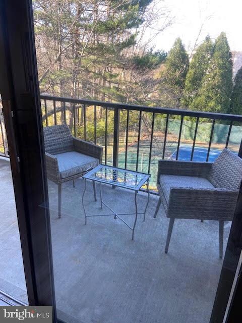 7425 Democracy Blvd unit 306, Bethesda, MD 20817 - photo 2