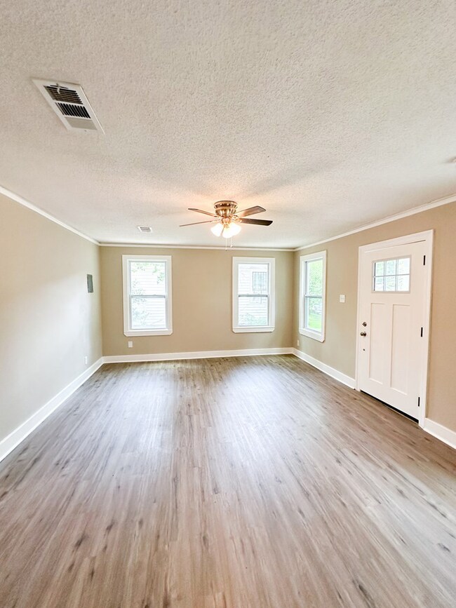 130 Brightwood Ave, Natchez, MS 39120 - photo 5