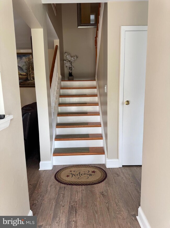 100 Wyndmoor Dr, East Windsor, NJ 08520 - photo 6