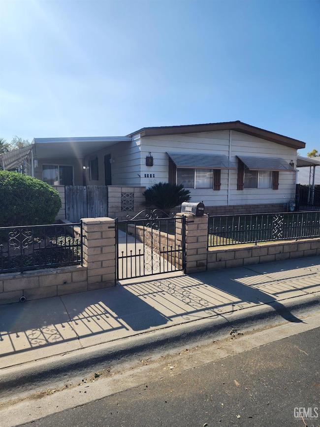 3509 Prestige Ln unit 57, Bakersfield, CA 93313 - photo 3